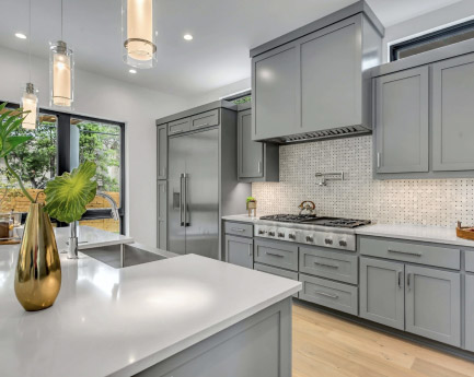 kitchen spraying